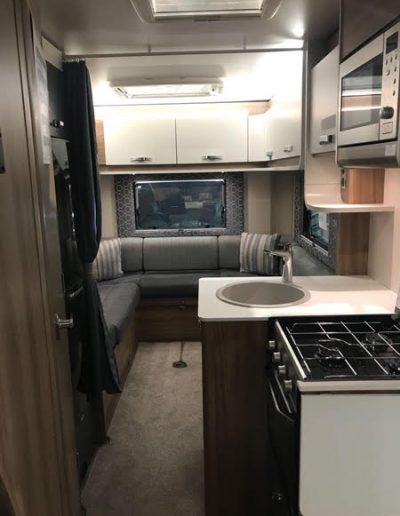 Swift Escape 685 kitchen