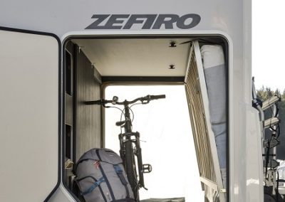 Rollerteam Zefiro 675 garage